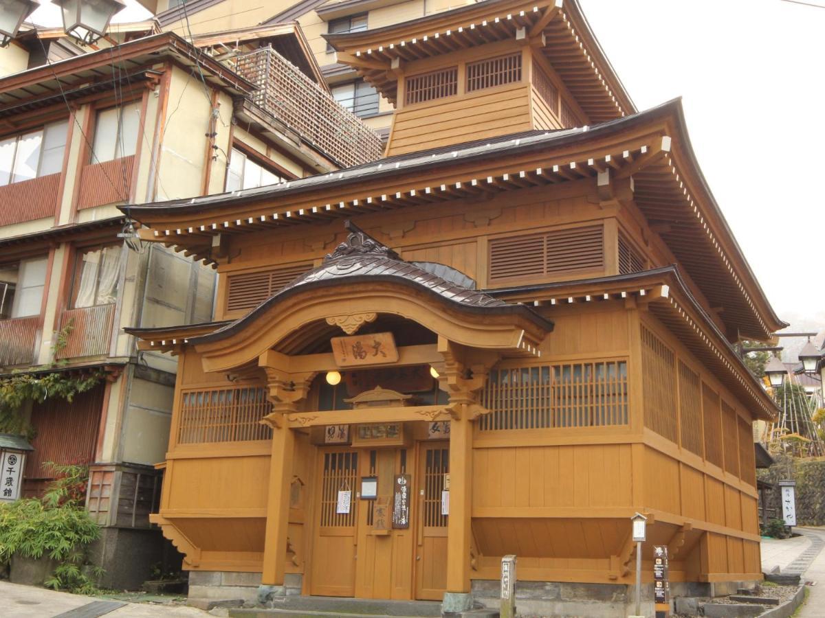 Hotel Kawatatsu Nozawaonsen Zewnętrze zdjęcie